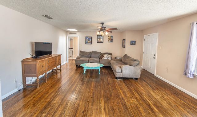 3512 38th Street, Lubbock, TX 79413