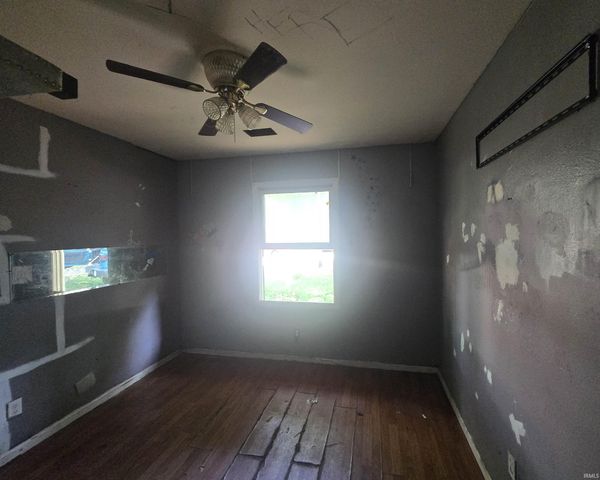 931 Line Street, Evansville, IN 47713