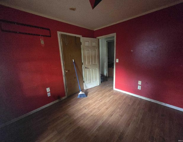 931 Line Street, Evansville, IN 47713