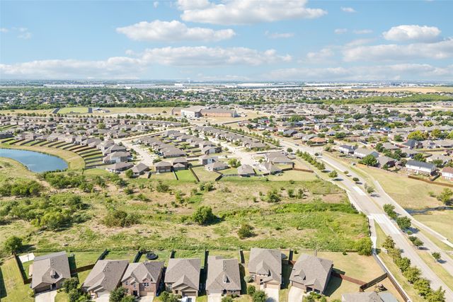 8020 Privet Street, Forney, TX 75126