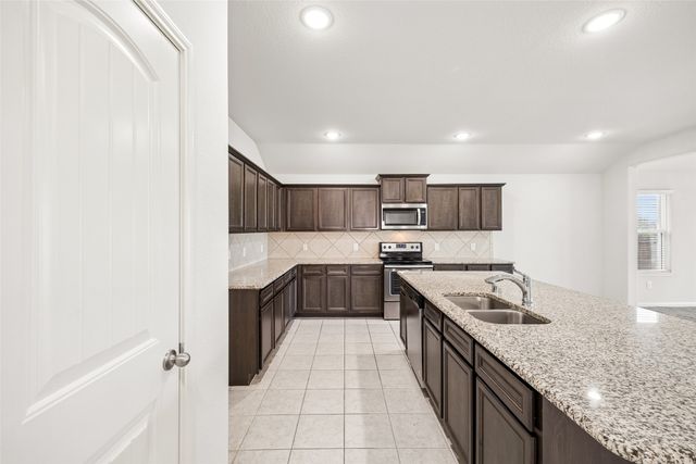 8020 Privet Street, Forney, TX 75126