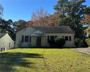 514 Pelton NW Place, Atlanta, GA 30318