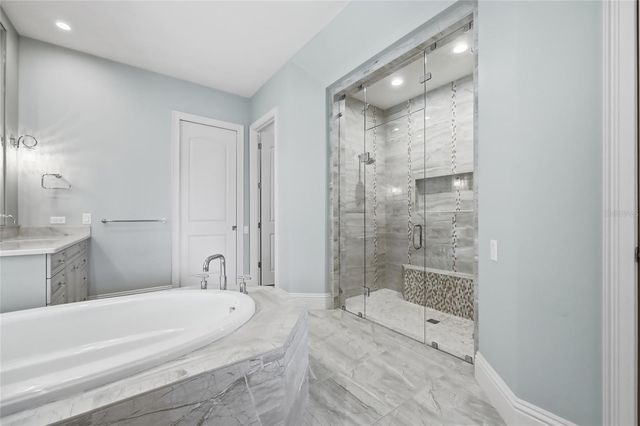 12102 MONTALCINO CIRCLE, Windermere, FL 34786