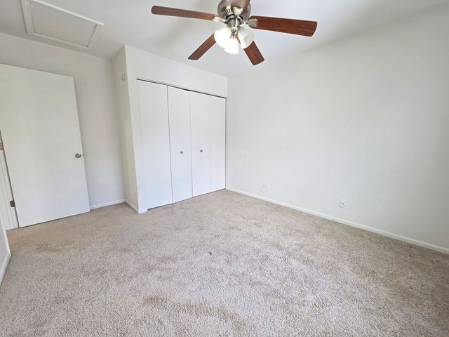 170 Half Moon Circle, Aurora, IL 60504