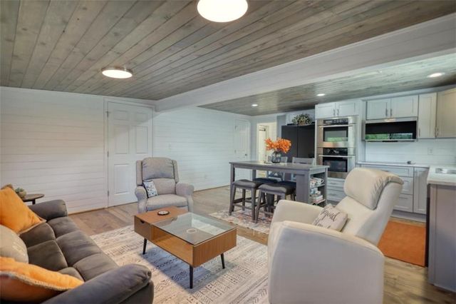 480 Friar Tuck Circle, Covington, GA 30014