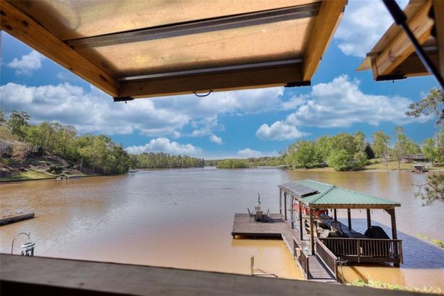 480 Friar Tuck Circle, Covington, GA 30014