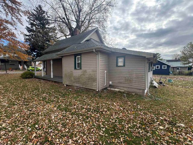 104 S State Street, Goldsmith, IN 46045