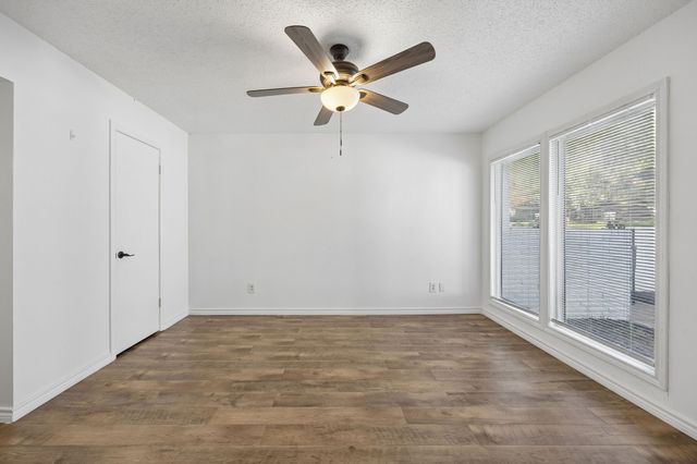 18 Legend Road, Benbrook, TX 76132