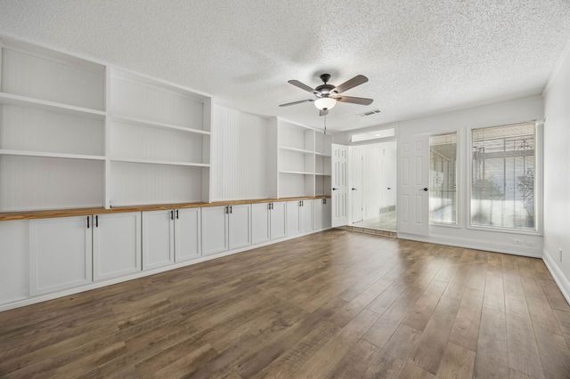 18 Legend Road, Benbrook, TX 76132