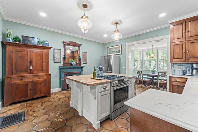 300 Main Ave, N, Fayetteville, TN 37334