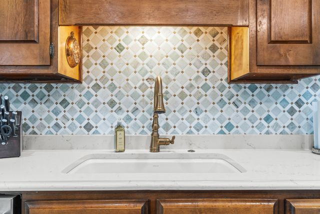 300 Main Ave, N, Fayetteville, TN 37334