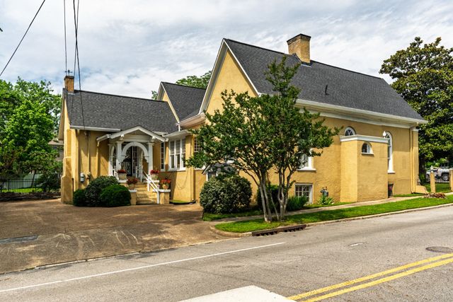 300 Main Ave, N, Fayetteville, TN 37334