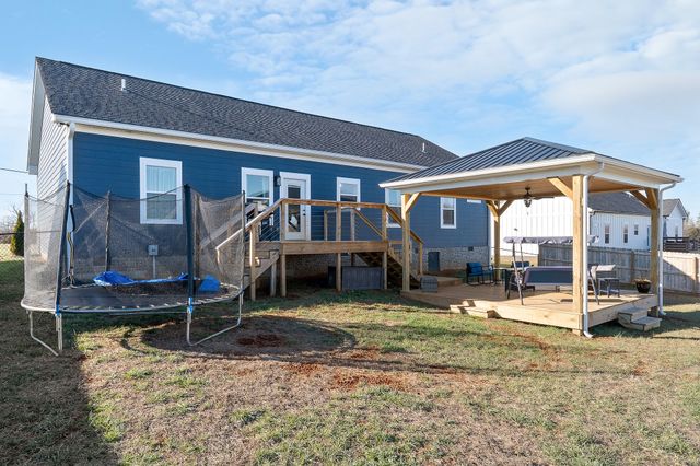 102 Castle St, Mcminnville, TN 37110