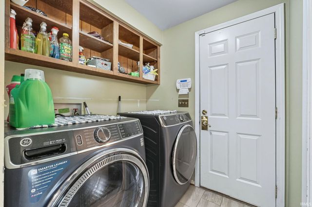 5914 Vance Avenue, Fort Wayne, IN 46815