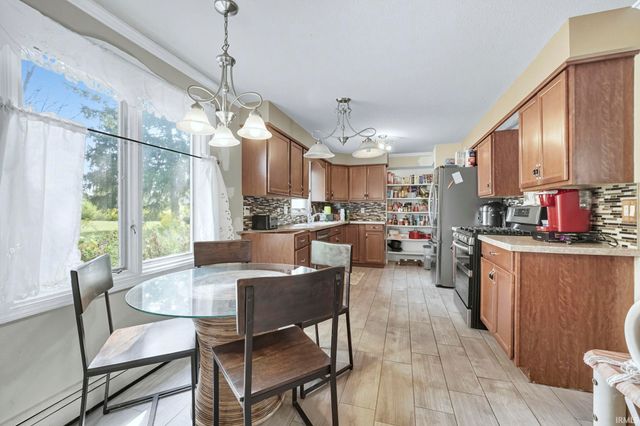 5914 Vance Avenue, Fort Wayne, IN 46815