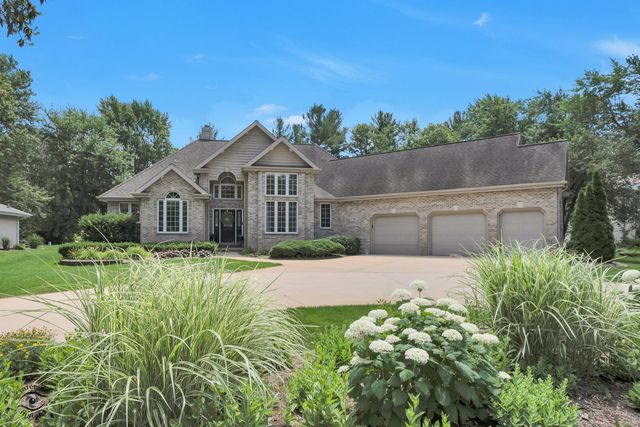 1749 Bittersweet Drive, St. Anne, IL 60964