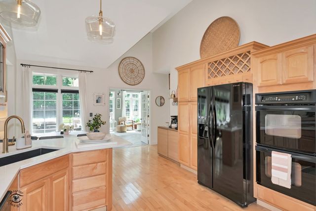 1749 Bittersweet Drive, St. Anne, IL 60964