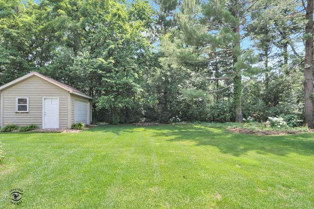 1749 Bittersweet Drive, St. Anne, IL 60964