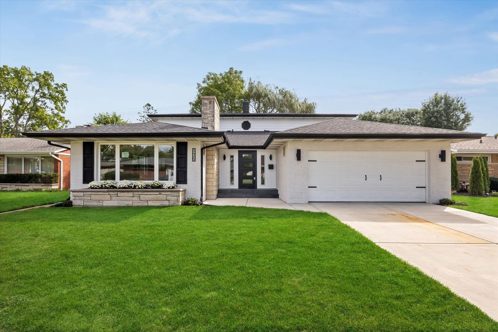 1425 Stonegate Road, La Grange Park, IL 60526 — exterior
