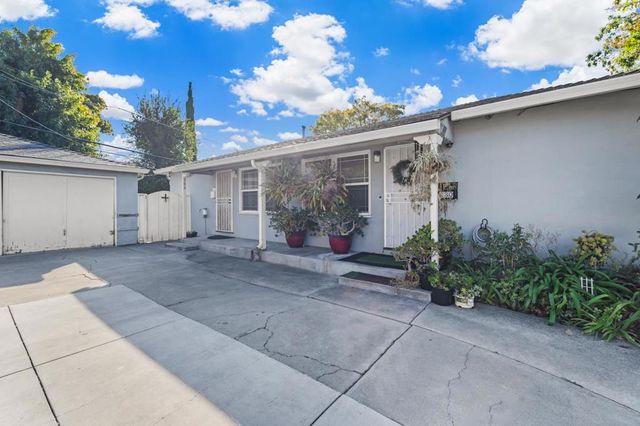 980 Princess Anne Drive, San Jose, CA 95128