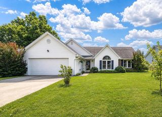 1079 Ashley Way, Lawrenceburg, KY 40342