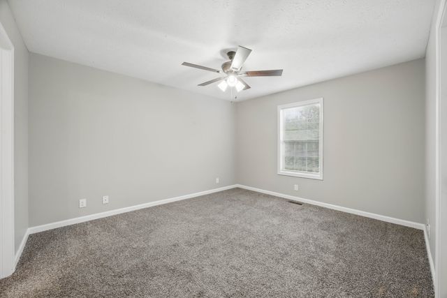 850 Tracy Ln Apt 5, Clarksville, TN 37040