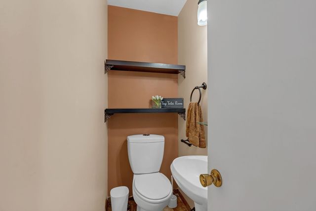 2534 N Halstead, Wichita, KS 67204