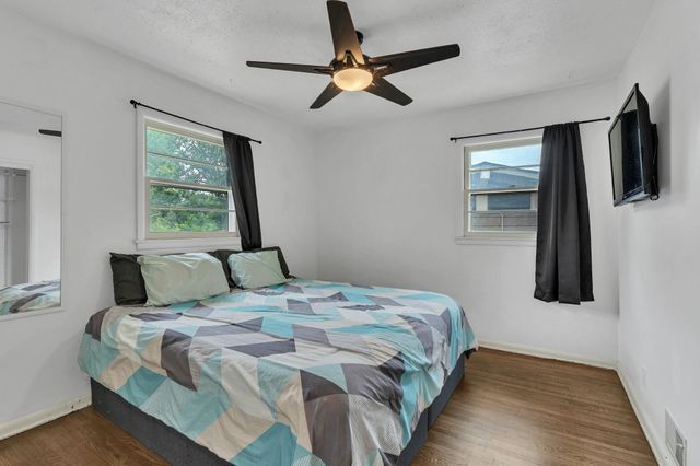 2534 N Halstead, Wichita, KS 67204