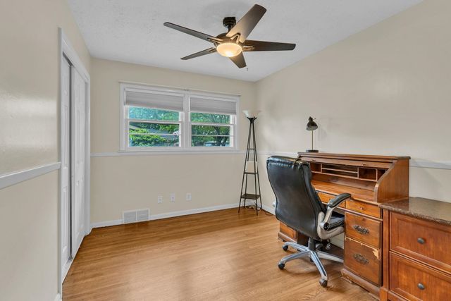 2534 N Halstead, Wichita, KS 67204