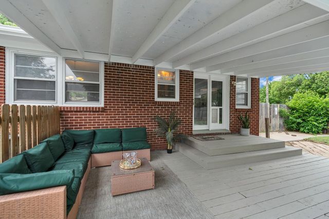 2534 N Halstead, Wichita, KS 67204