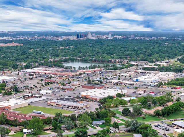 2534 N Halstead, Wichita, KS 67204