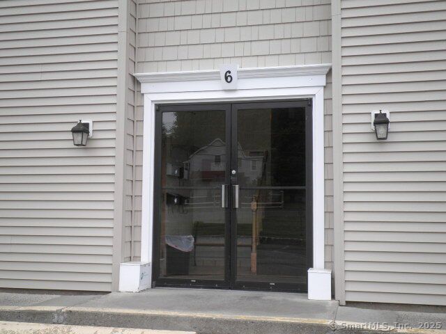 6 Germantown Road 8, Danbury, CT 06810