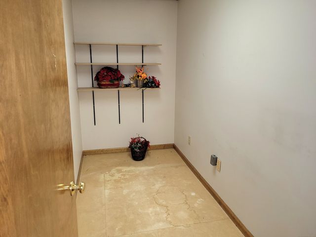 6 Germantown Road 8, Danbury, CT 06810