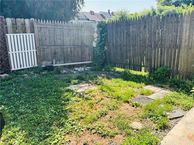 204 Limestone Street, Catasauqua Boro, PA 18032