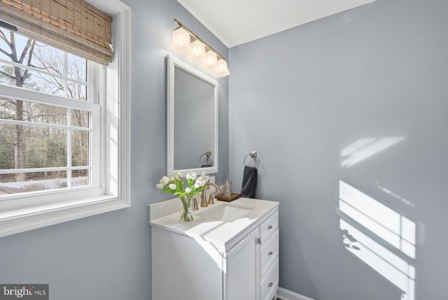 1410 BENNETT POINT RD, Queenstown, MD 21658