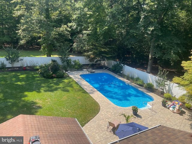 1410 BENNETT POINT RD, Queenstown, MD 21658