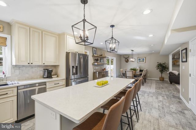 1410 BENNETT POINT RD, Queenstown, MD 21658