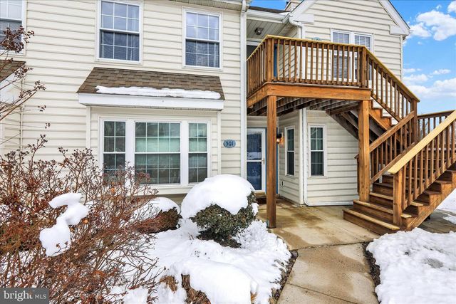 501 LEXINGTON WAY, Morgantown, PA 19543