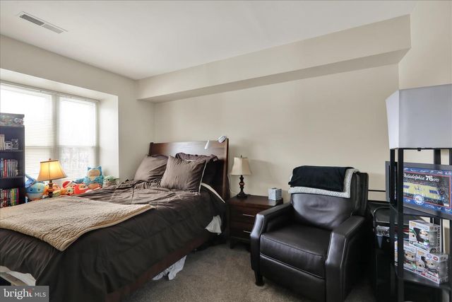 501 LEXINGTON WAY, Morgantown, PA 19543