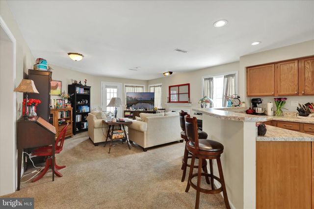 501 LEXINGTON WAY, Morgantown, PA 19543