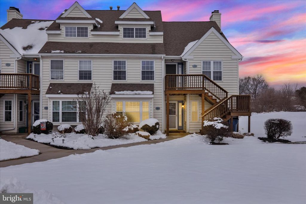 501 LEXINGTON WAY, Morgantown, PA 19543