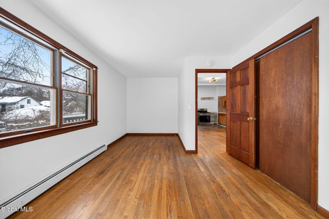 8 Caldwell Street, Albany, NY 12208