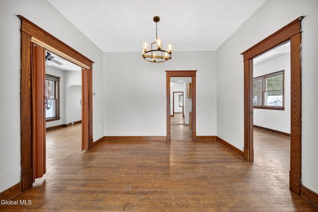 8 Caldwell Street, Albany, NY 12208