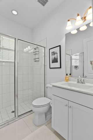 7037 Edison Place, Palm Beach Gardens, FL 33418