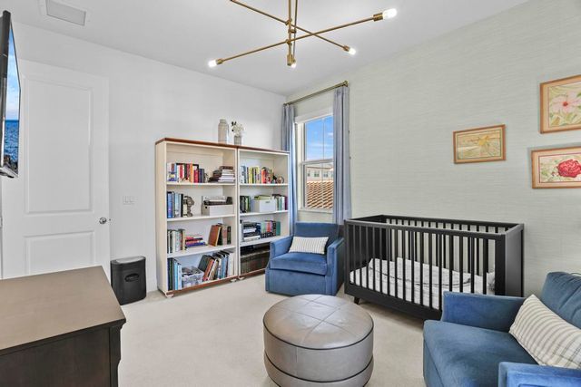 7037 Edison Place, Palm Beach Gardens, FL 33418