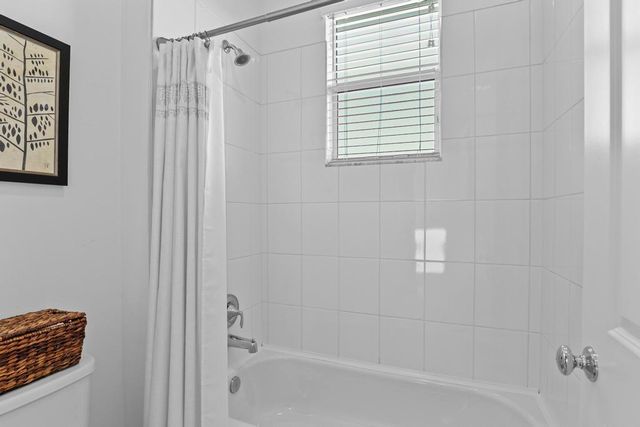 7037 Edison Place, Palm Beach Gardens, FL 33418