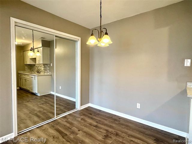 16150 Clarkson Drive, Fraser, MI 48026