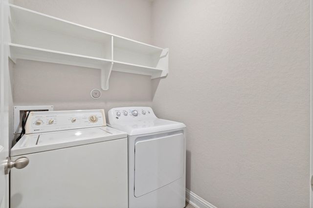 2811 Ridgecliff Court, Conroe, TX 77301