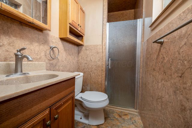 712 W Oak Street, Dimmitt, TX 79027