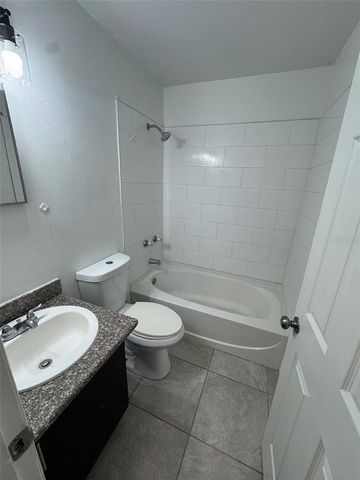 1197-1197 BENTLEY ROAD 3, Leesburg, FL 34748